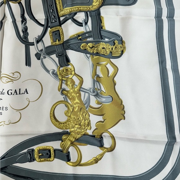 Hermes Scarf - Picture 7 of 8